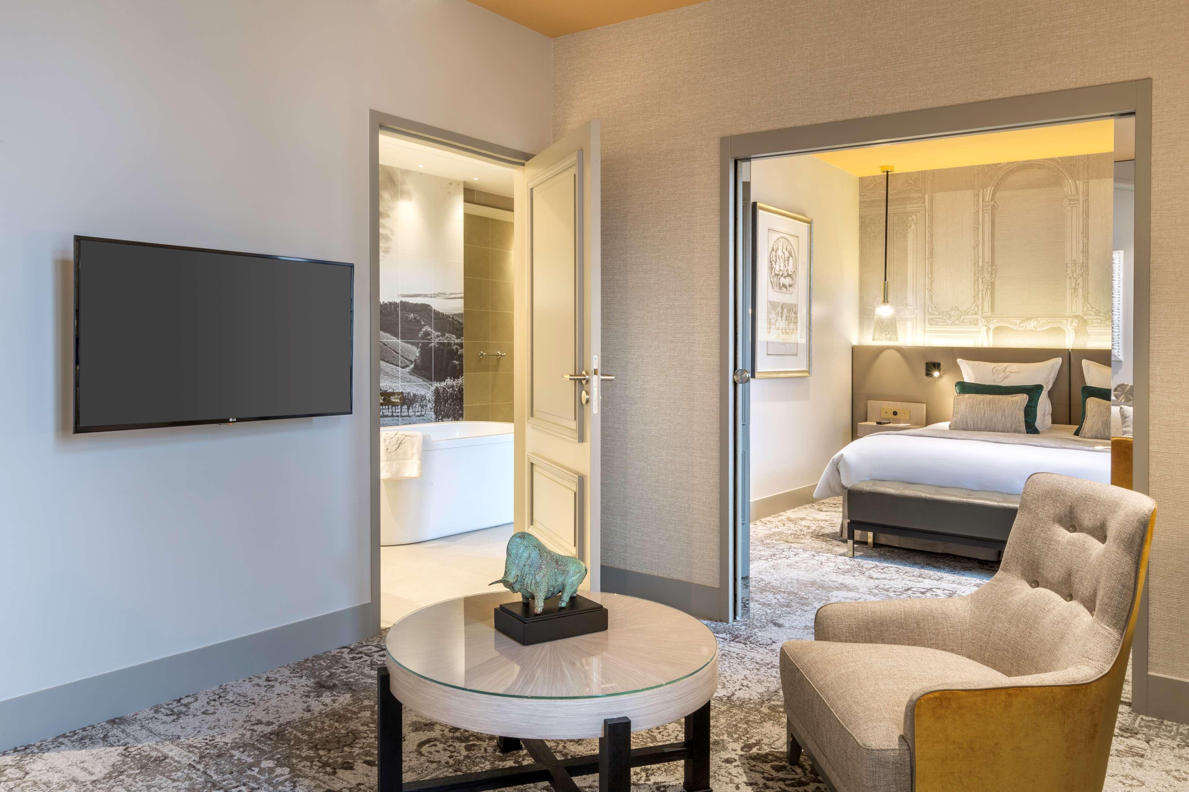 Hotel & Spa Les Sept Fontaines Best Western Premier Tournus Kültér fotó